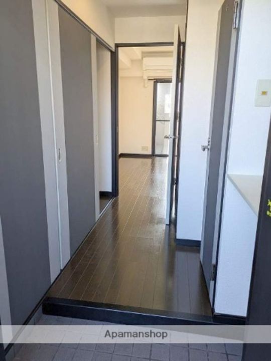 ピュアドームグラース天神の玄関