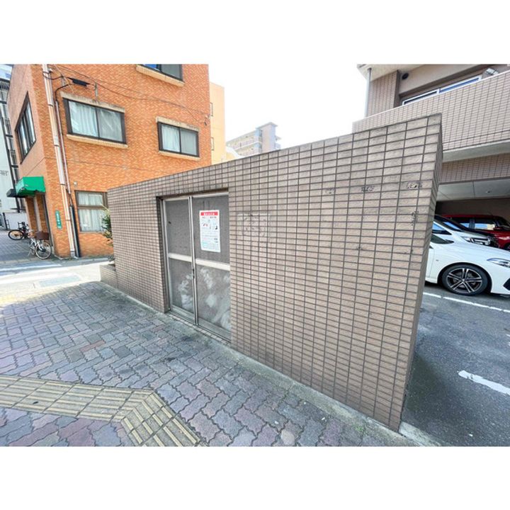 福岡県福岡市博多区堅粕5丁目の賃貸マンションの外観