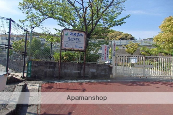 プレジール南山荘の周辺