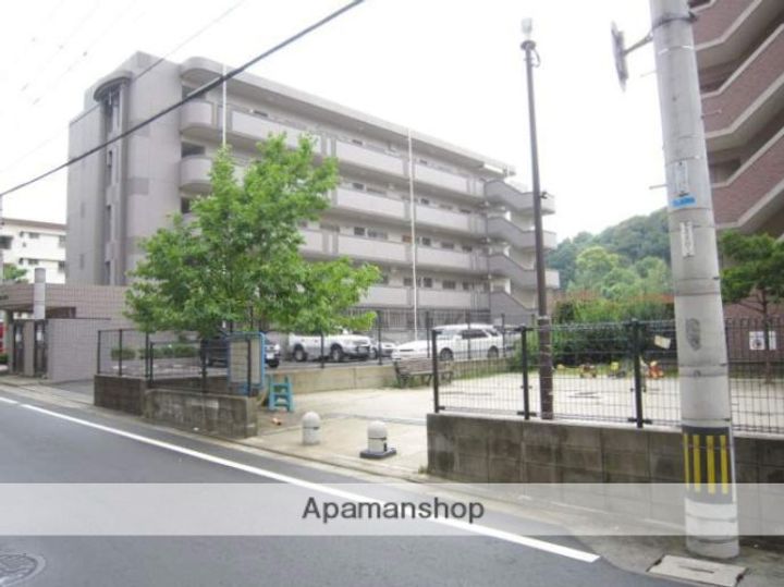 ラフォーレ小笹の外観