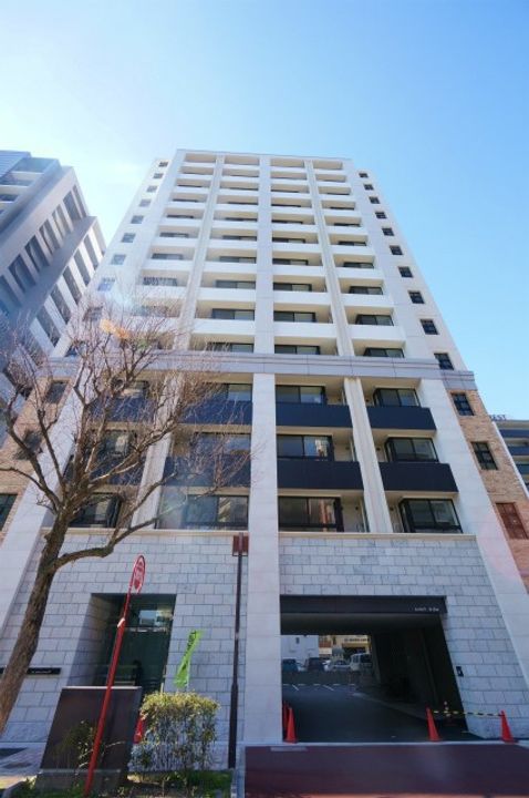 福岡県福岡市博多区築港本町の賃貸マンションの外観