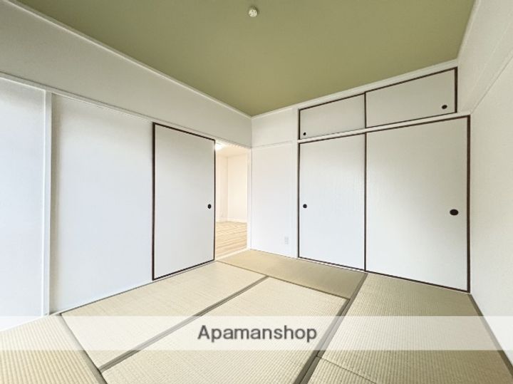 シャトレ南公園 弐番館の内装