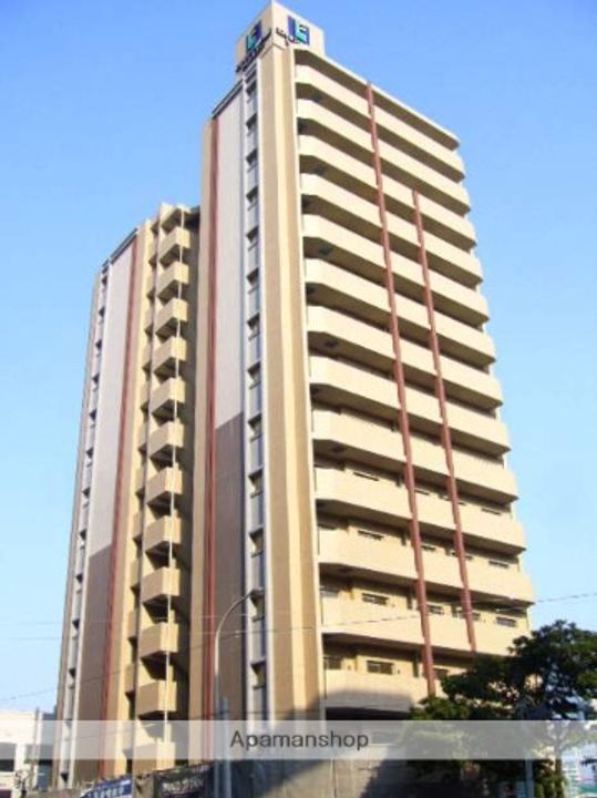 福岡県福岡市博多区堅粕1丁目の賃貸マンションの外観