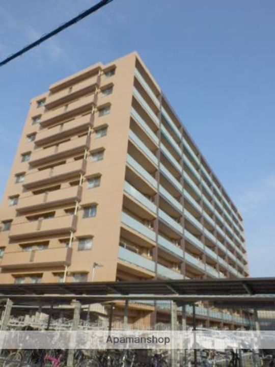 福岡県福岡市博多区吉塚5丁目の賃貸マンションの外観