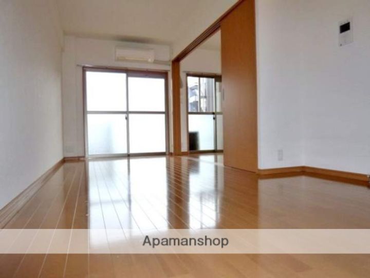 福岡県福岡市博多区吉塚6丁目の賃貸マンションの内装