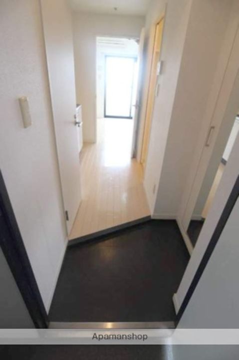 福岡県福岡市博多区奈良屋町の賃貸マンションの玄関