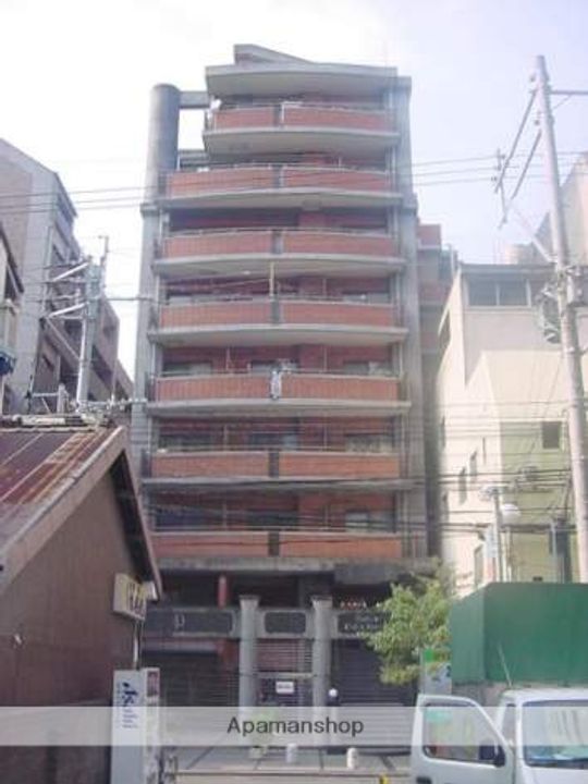 ロマネスク天神ルネッサンスの外観