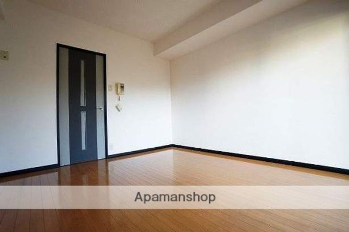 ピュアドームプログレッソ天神の内装