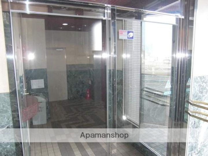 ピュアドームプログレッソ天神の外観