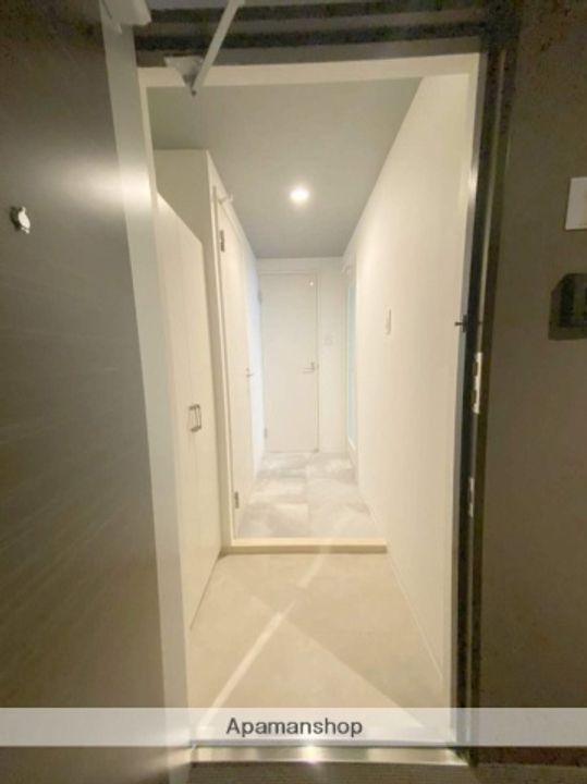 福岡県福岡市博多区中呉服町の賃貸マンションの玄関