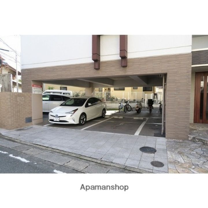 メゾンドール桜坂 の外観