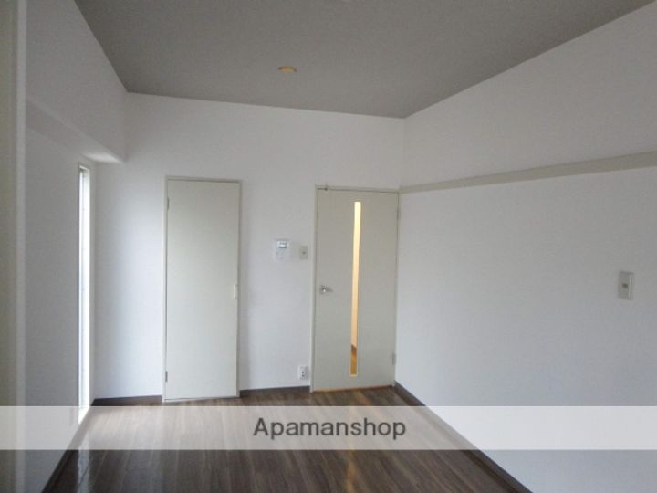 大蔵ビル桜坂の内装