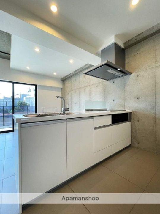 ナビールコート警固のキッチン