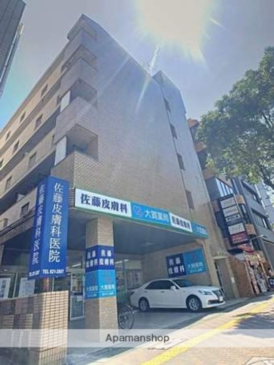 津村ビルの外観