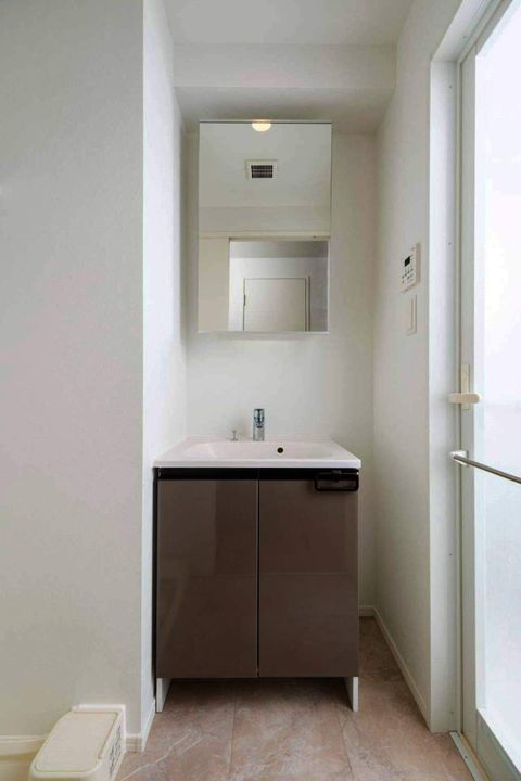 福岡県福岡市博多区博多駅南3丁目の賃貸マンションの内装