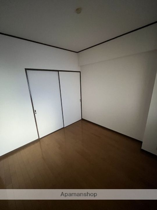 ライオンズマンション赤坂の内装