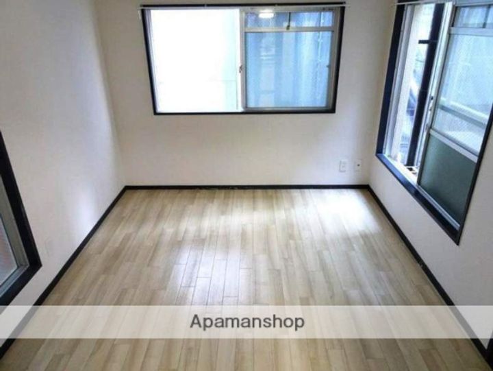 警固レトロビルの内装