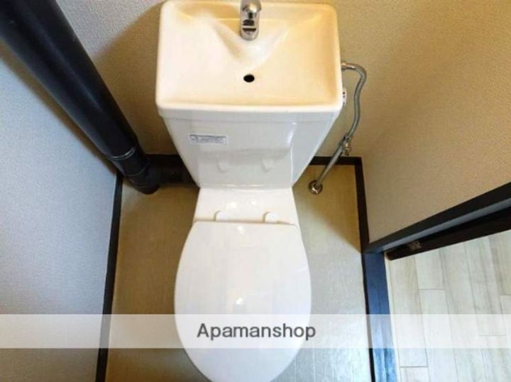 警固レトロビルの内装