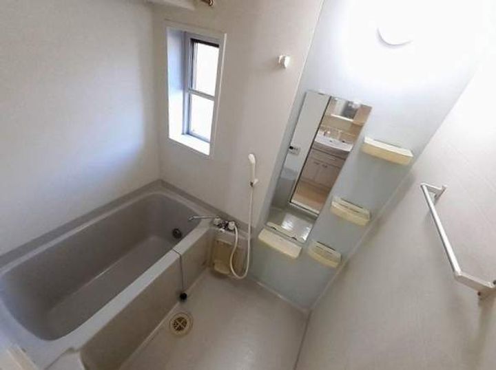 サニー・ハウスの風呂