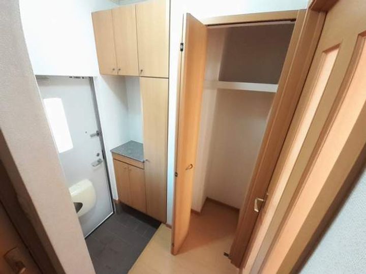 サニー・ハウスのその他画像