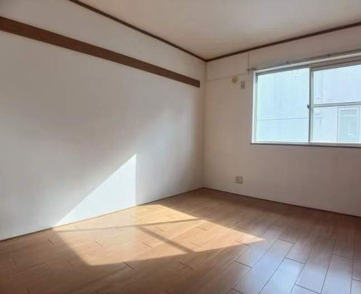 クレストールの内装