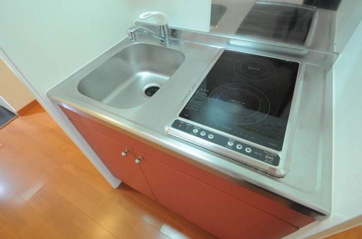 レオパレス水辺の里103のキッチン