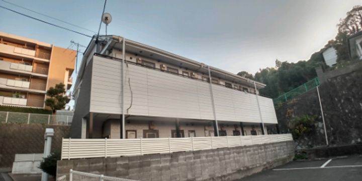 レオパレス枝光の外観