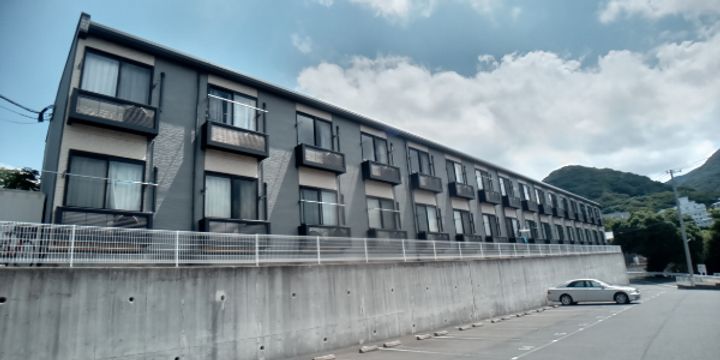 レオパレス赤坂 壱番館202の外観