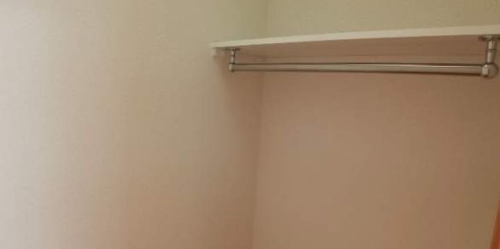 レオパレスRURINA304の内装