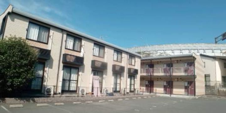 レオパレスウイング ポートⅡの外観
