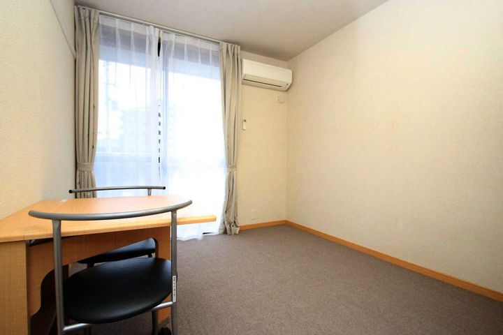 レオパレスリベロ黒崎の内装