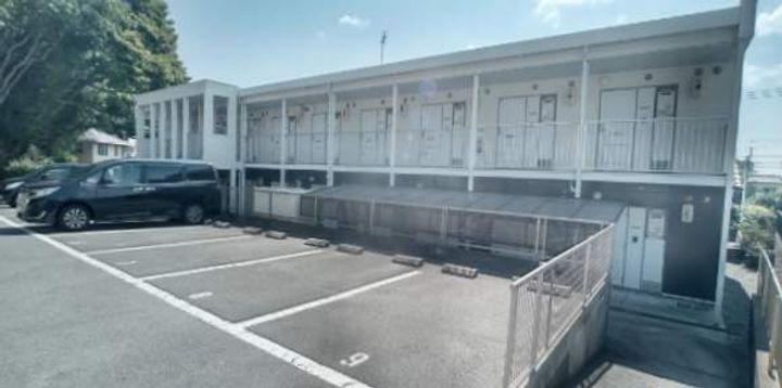 レオパレスMOREニ島109の外観