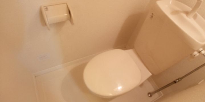 レオパレスサン今町104の内装