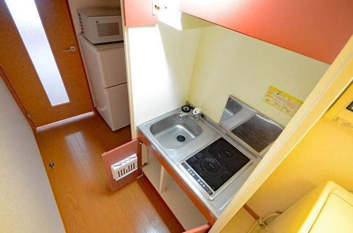 レオパレスサンハイム嵐山の内装
