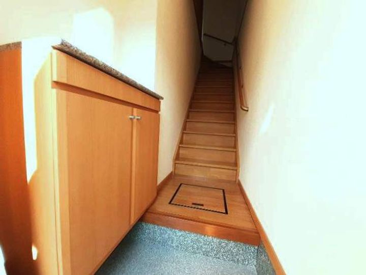 ジャン・アヴニールA棟の玄関