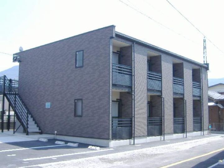 レオネクストローゼアム102の外観