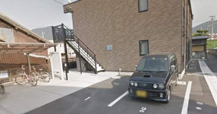 レオネクストローゼアム102の外観