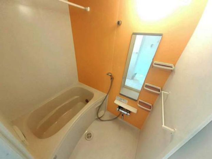 ソフィア.YM Ⅱ102の風呂