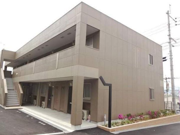 サンク・ピエール103の外観