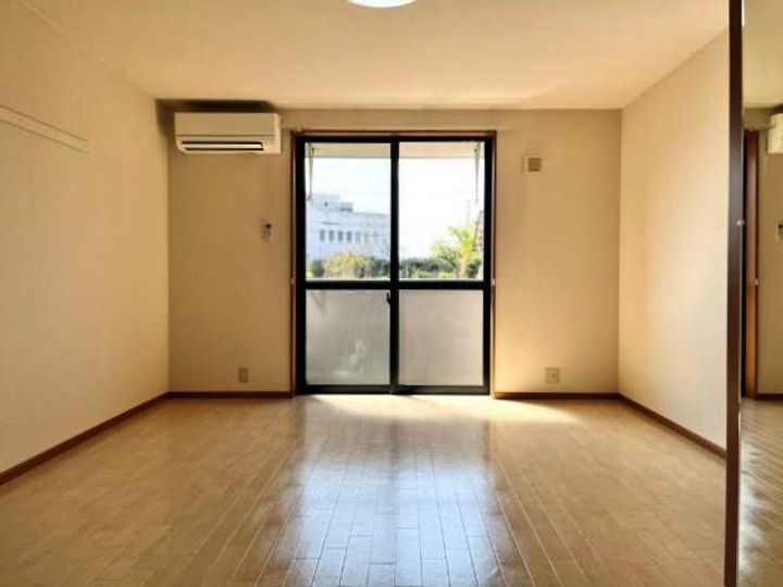 ソレイユⅡ205の内装