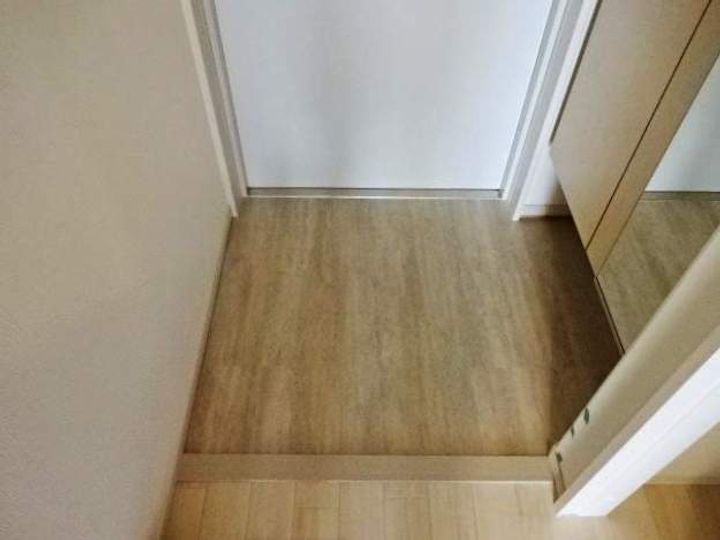 Univaly芙蓉王の玄関