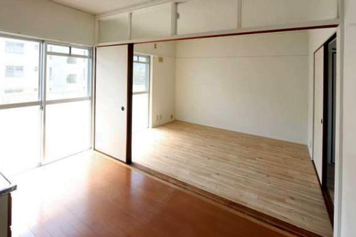 ビレッジハウス白野江5号棟0103の内装