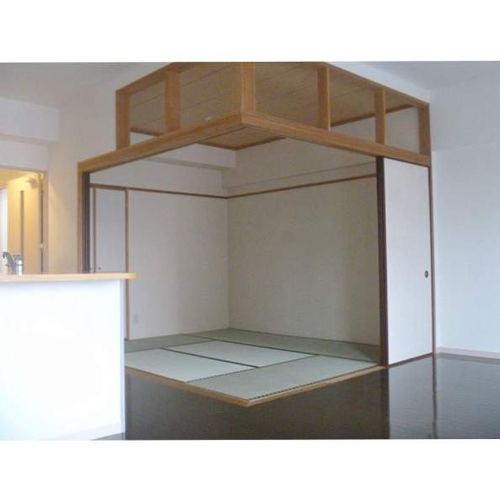 アヴァンセ陣原駅前406号室の内装