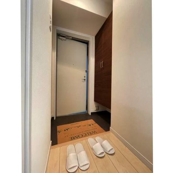 福岡県北九州市小倉北区室町3丁目の賃貸マンション302号室の玄関
