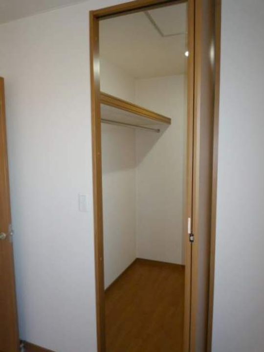 サンハイム浜町Ⅱ203号室の内装