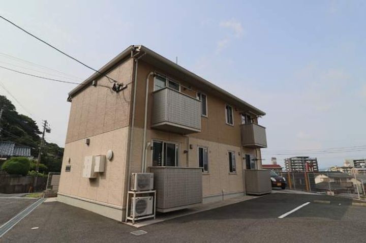 ウエスト スクエアの外観