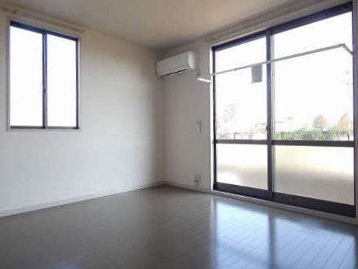 福岡県北九州市小倉南区中曽根東2丁目の賃貸アパートの内装