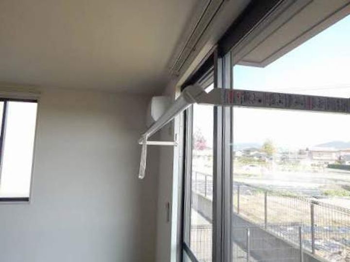 福岡県北九州市小倉南区中曽根東2丁目の賃貸アパートの内装