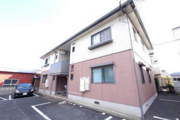 福岡県北九州市小倉南区中曽根5丁目の賃貸アパートの外観
