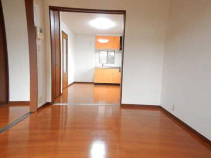 福岡県北九州市小倉南区蜷田若園1丁目の賃貸アパートの内装